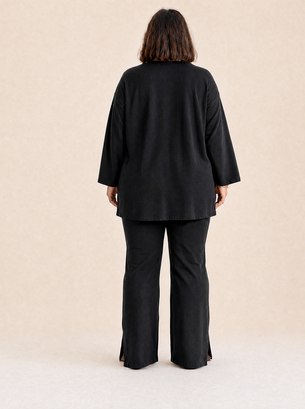 BLACK OVERSIZED SHIRT