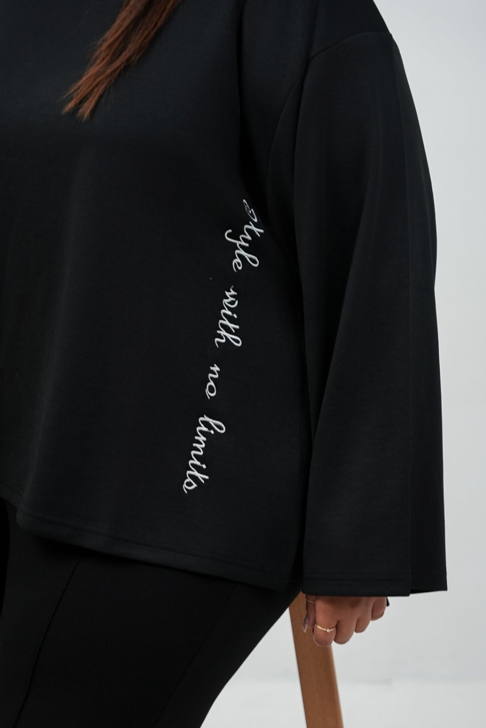 BLACK OVERSIZED SHIRT
